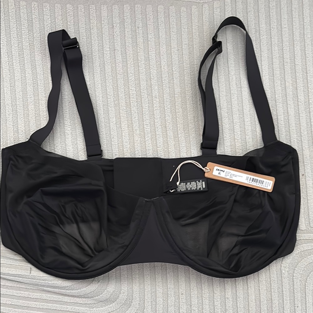 SKIMS Black Underwire Bra